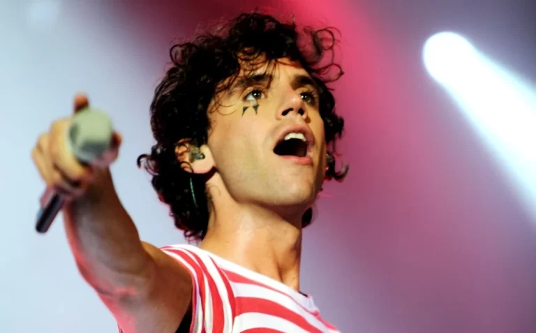 mika-sul-palco