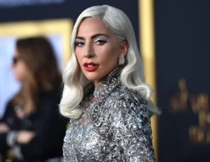 Lady Gaga - Studio DIdattico Iside